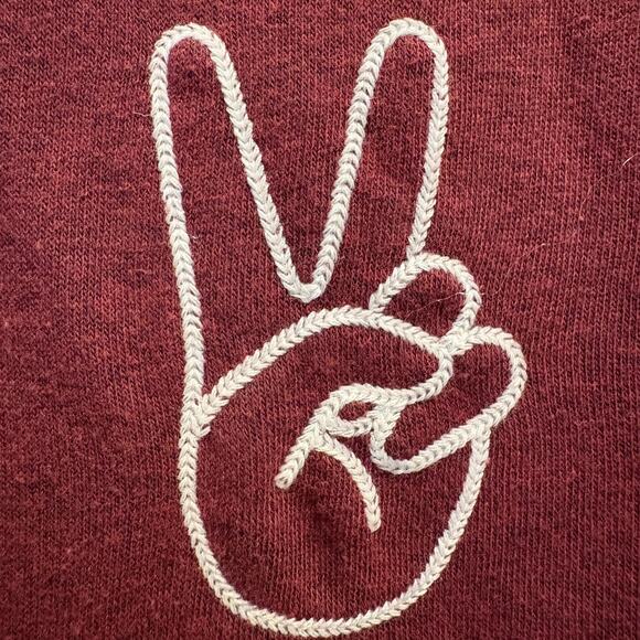 Old Navy Sweatshirt Women M Maroon Peace Sign Hand Graphic Pullover Athleisure - Picture 5 of 11